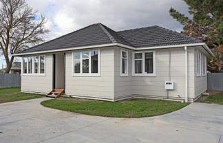 712A Wavell Street, Akina