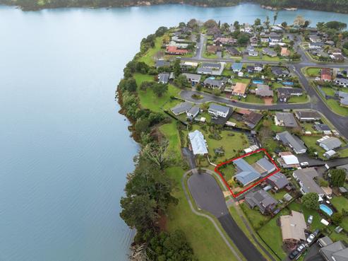 8 Godwit Place, Waiuku
