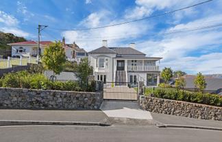 22 Mays Street, Devonport