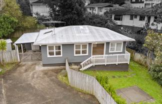 25A Hewlett Road, Massey