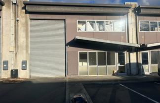 Great Value Industrial Unit - Secure Complex
