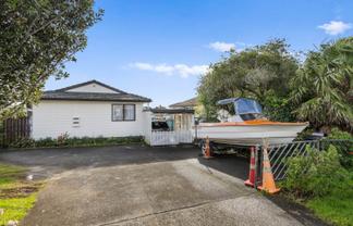 2/331 Weymouth Road, Weymouth