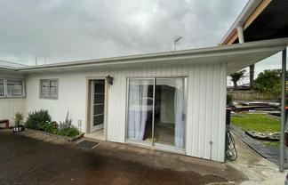 3/448 Richardson Road, Mount Roskill