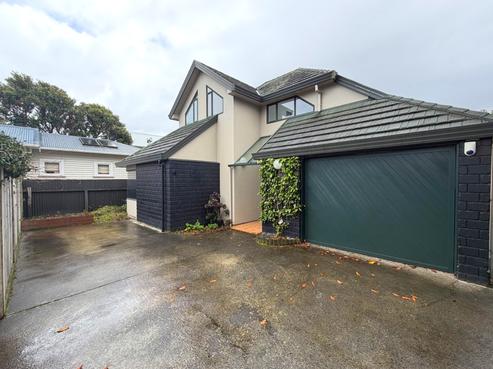 15A Puriri Street, Woburn