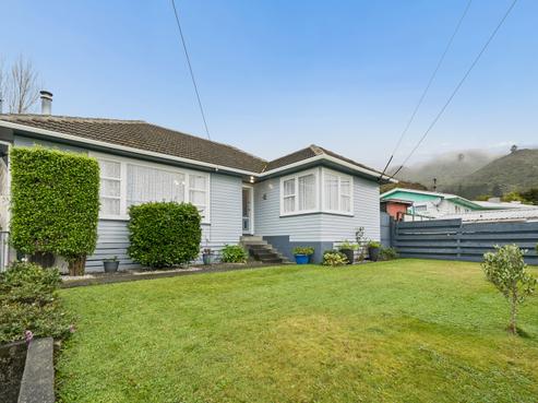23 Castlerea Street, Wainuiomata