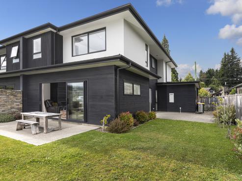 47 Tenby Street, Wanaka