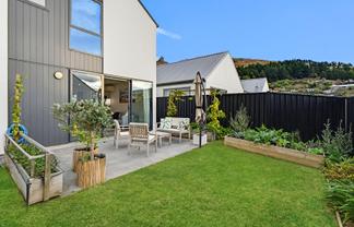 15 Stead Lane, Heathcote Valley