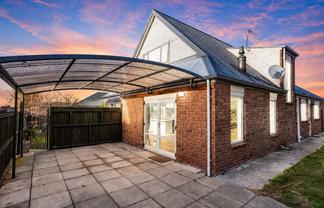 37 Farnborough Street, Aranui