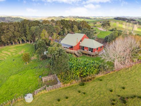 245 Hayward Road, Maungakaramea