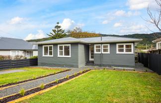 84 Coast Road, Wainuiomata
