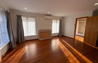 25 Lynwood Road, New Lynn
