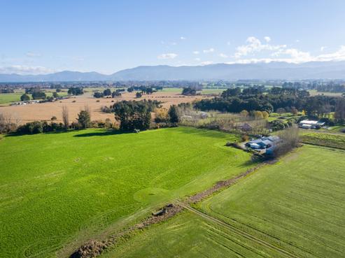 112 Ahikouka Road, Greytown