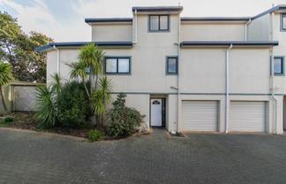 39/22A Willcott Street, Mount Albert