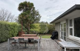 30 Brabourne Street, Hillsborough