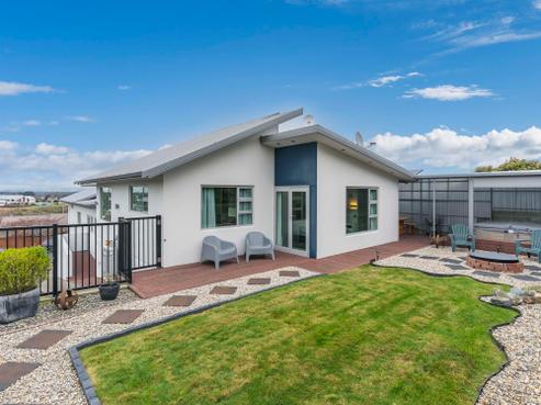 18 Moir Street, Balclutha