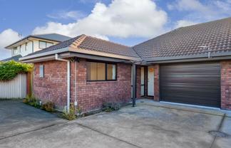 312A Bower Avenue, North New Brighton