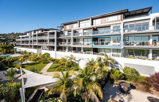 210/33 Beach Road, Tahunanui
