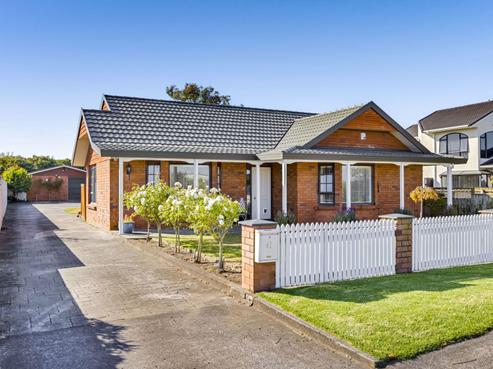 62 Rata Street, Hawera