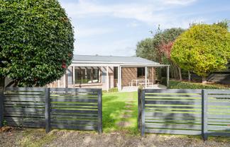 54A Heron Avenue East, Matua