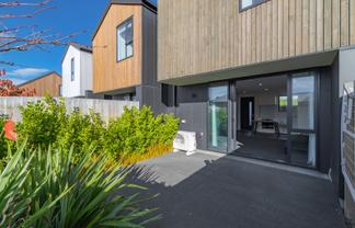 4/9 Milton Street, Somerfield