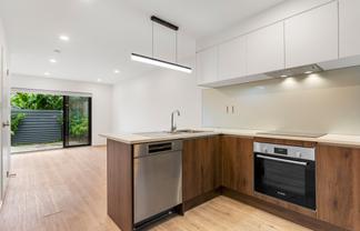 8/237 Swanson Road, Henderson