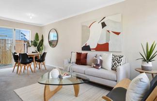 2/13 King Edward Avenue, Epsom
