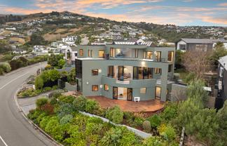 72 Glenstrae Road, Redcliffs