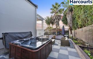 13 View Ridge Drive, Ranui