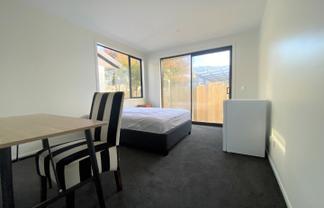 Flat B, Rm/59 Burns Street, South Dunedin
