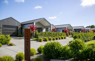 1 Sienna Way , Rangatira Park