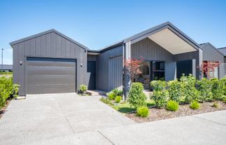 4 Sienna Way, Rangatira Park