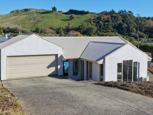 5 Ben Bracken Place, Bishopdale