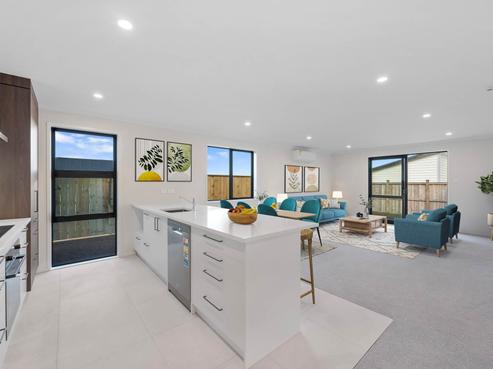 10B Cronshaw Road, Karaka