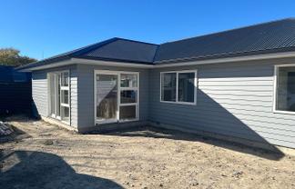 a/17 Hollows Crescent, Takaro