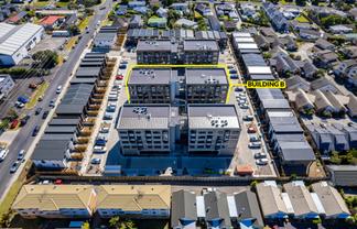 5 Rauemi Way, Te Atatu South