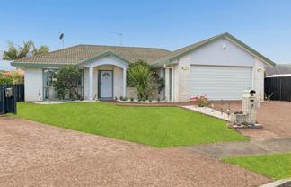 15 Lushington Place, Huntington Park