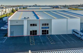 Modern Industrial Unit