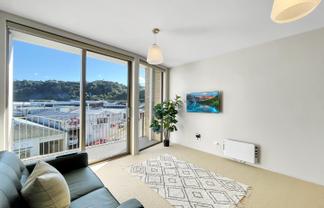 112/2 Campbell Terrace, Petone