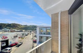 302/2 Campbell Terrace, Petone