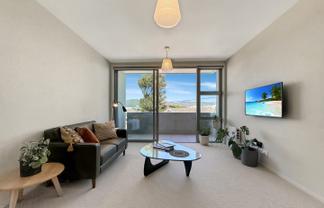 302/2 Campbell Terrace, Petone