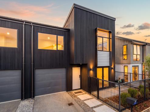 6 Alexander French Close, Silverdale