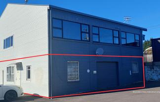 Ground floor workshop and storage space