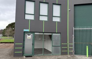 FOR LEASE | LIVE/WORK OFFICE - PAPAKURA