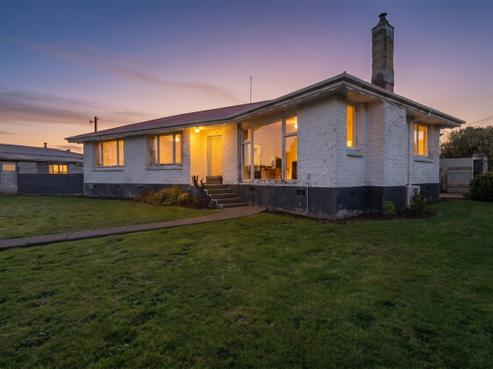5 Braemar Street, Kew