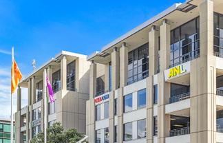 A-Grade Offices by the Waterfront