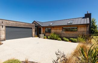 40 McAdam Drive, Jacks Point