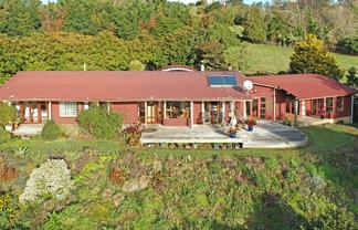 392 Hillview Road, Bombay