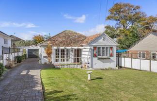 48  Buckley Road, Epsom