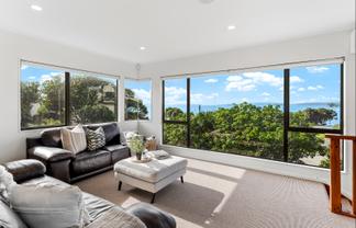 53 Deerness Crescent, Algies Bay