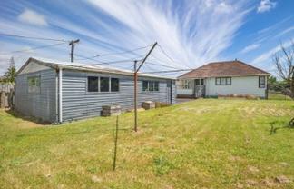 1 Gladstone Street, Foxton